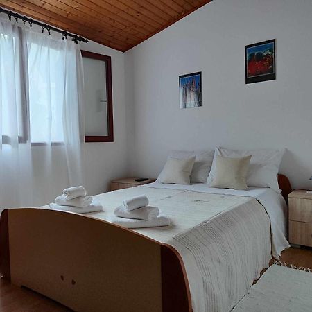 Apartments By The Sea Basina, Hvar - 116 Врбоска Экстерьер фото