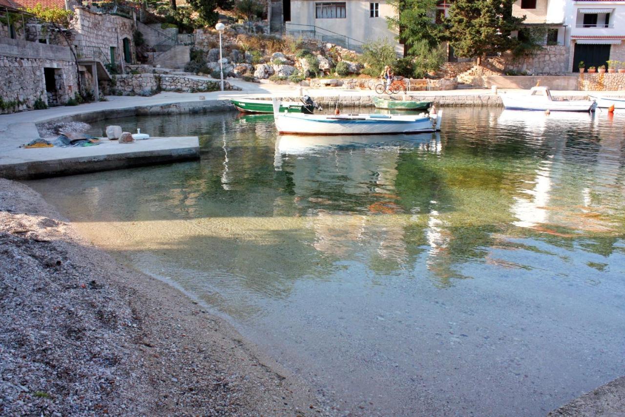 Apartments By The Sea Basina, Hvar - 116 Врбоска Экстерьер фото
